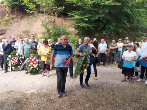 FOTO: Na Pomenu obilježena 28. obljetnica stradanja hrvatskih branitelja