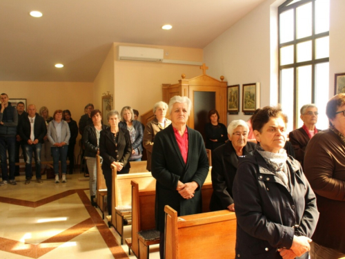 FOTO: Otkriveno i blagoslovljeno spomen obilježje na Lugu