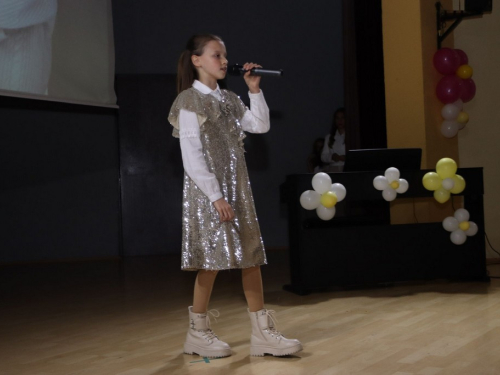 FOTO: Ines Markešić i Magdalena Zadro pobjednice dječjeg festivala ''Mala Rama 2024.''