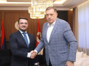 Dodik priznao da više nije predsjednik RS-a? Ukaz o važnom zakonu potpisao Pranjić