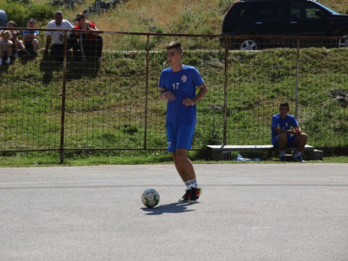 FOTO: Ekipa ''MNK Uzdol'' pobjednik turnira na Orašcu