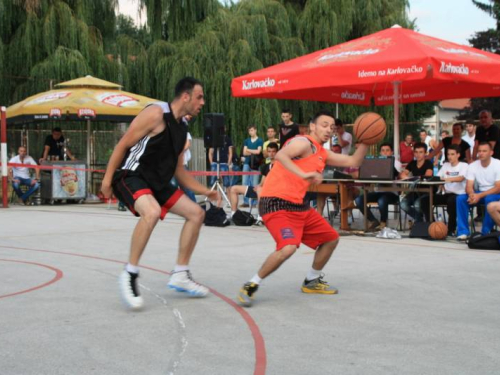 FOTO: Počeo turnir u uličnoj košarci "Streetball Rama 2014."