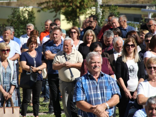 FOTO: Na Uzdolu obilježena 24. obljetnica stravičnog pokolja nad Hrvatima