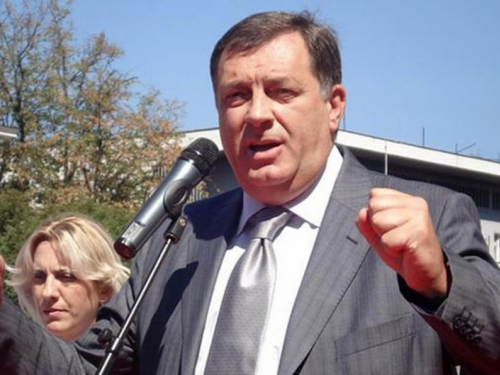 Dodik: Papi neću prenositi pitaja koja su tražile bošnjačke udruge