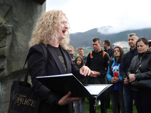 FOTO/VIDEO: Poruka mira stigla na Šćit: Josip Jelinić završio svoje hodočašće kroz BiH