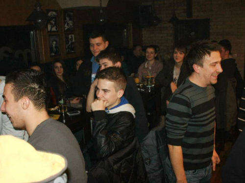 FOTO: Komičar Peđa Bajović gostovao u Mammals Club&Pub-u