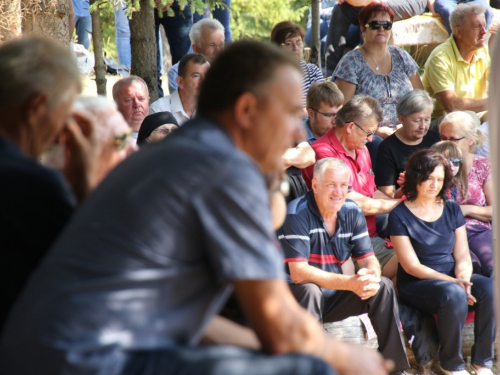 FOTO: Na Vran planini služena misa za poginule duvandžije