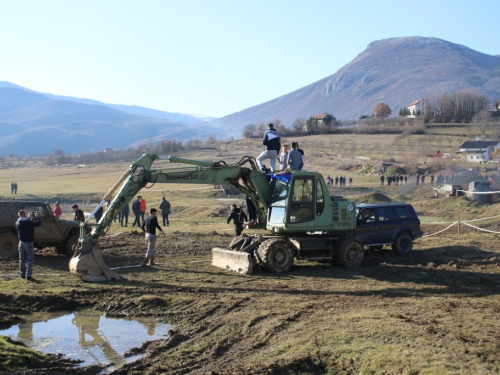 FOTO/VIDEO: Off Road druženje na Ramskom jezeru