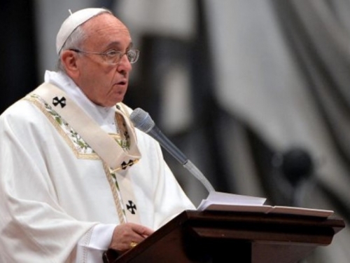 Papa Franjo: Ne perite ruke od sudbine izbjeglica!