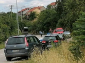 Autobus udario u stijenu, dvoje poginulih