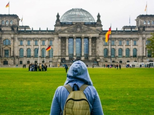 Mladi u Njemačkoj nezadovoljni situacijom, okreću se desnici