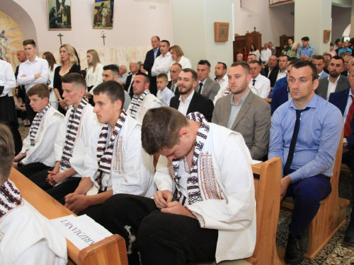 FOTO: Krizma u župi Rama-Šćit