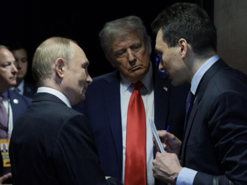 Bijela kuća u tajnosti dogovara plan za kraj rata. Konzultira se s Rusima