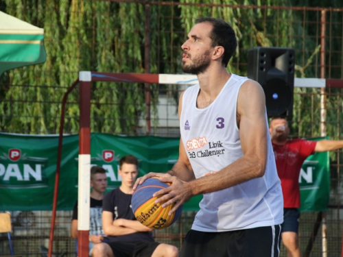 FOTO: ''General Vasilije Mitu'' iz Zagreba pobjednik 15. Streetball Rama