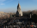 Tisuće Armenaca oplakivale žrtve iz rata za Nagorno-Karabah