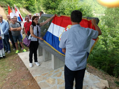 FOTO: Na Pomenu obilježena 25. obljetnica stradanja hrvatskih branitelja