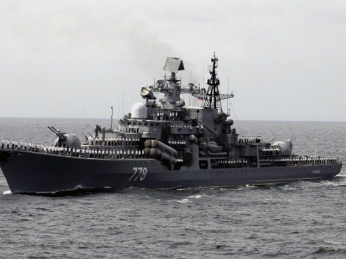 Američki ratni brod uplovio u Južno kinesko more, Kina reagirala