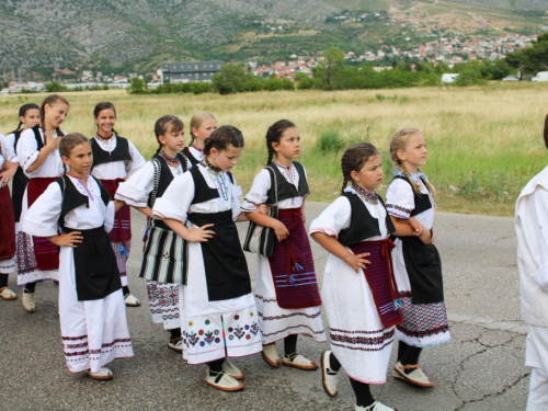 FOTO: HKUD Rama sudjelovao na dječjoj smotri folklora u Rodoču