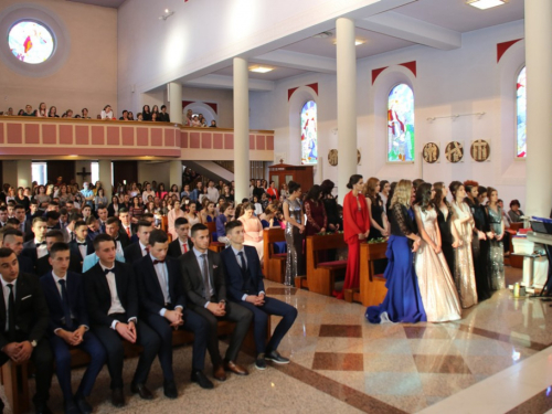 FOTO: Matura 2018. - Defile mladosti na ulicama Prozora