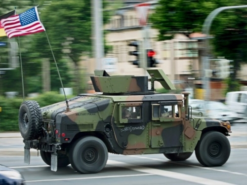 Berlin pozdravlja Bidenovu odluku da ne povlači američke vojnike iz Njemačke