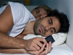 Loše spavate? Okrivite Facebook i Twitter