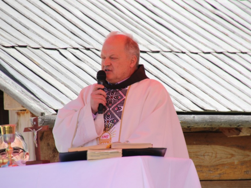 FOTO: Rumbočka fešta na Zahumu, proslavljen sv. Josip Radnik