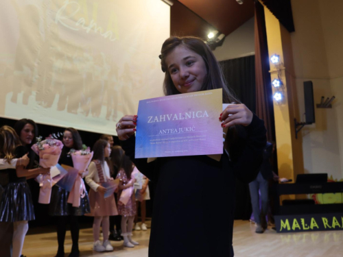FOTO: Petra Krešo pobjednica dječjeg festivala ''Mala Rama 2025.''