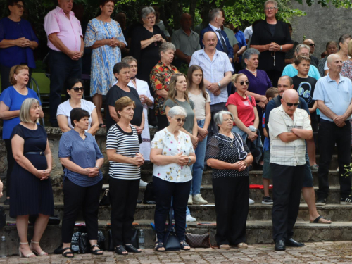 FOTO: Na Uzdolu svečano proslavljen sv. Ivo, patron župe