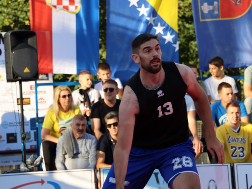 FOTO: Druga večer Streetball turnira u Prozoru