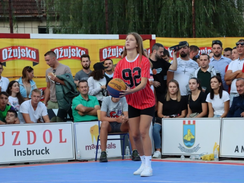 FOTO: Ekipa ''Ba.Riba'' pobjednik 20. Streetball Rama 2022.