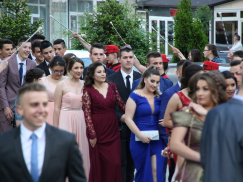 FOTO: Matura 2018. - Defile mladosti na ulicama Prozora