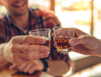 Pijete alkohol i primjećujete ovaj simptom? Može ukazivati na rak