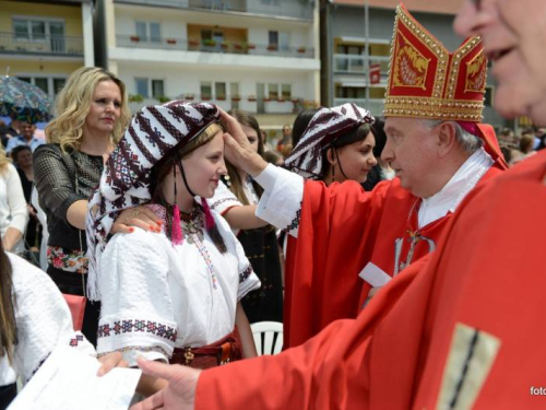 FOTO: Krizma u župi Prozor