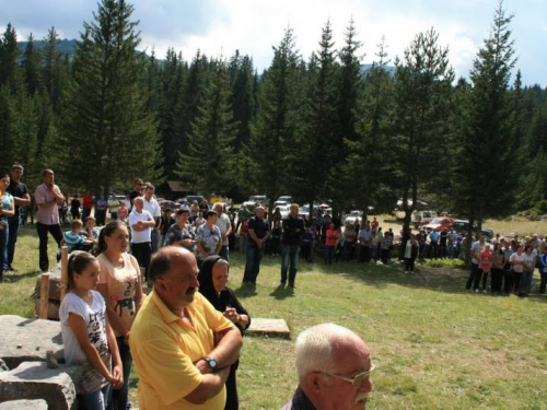 FOTO: Misa za poginule duvandžije na Vran planini