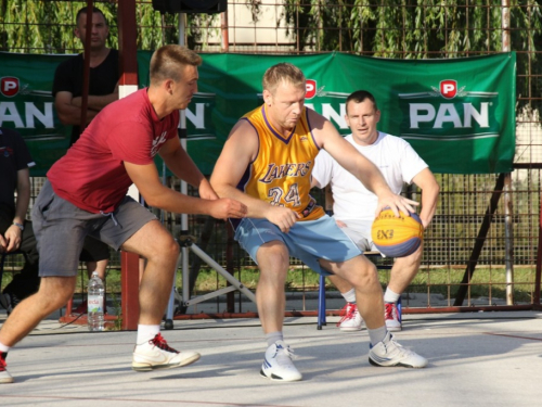 FOTO: Počeo turnir u uličnoj košarci ''Streetball Rama 2017.''