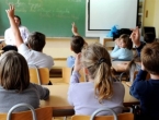 Alarmantno stanje: Svake godine 16.000 učenika manje u školskim klupama