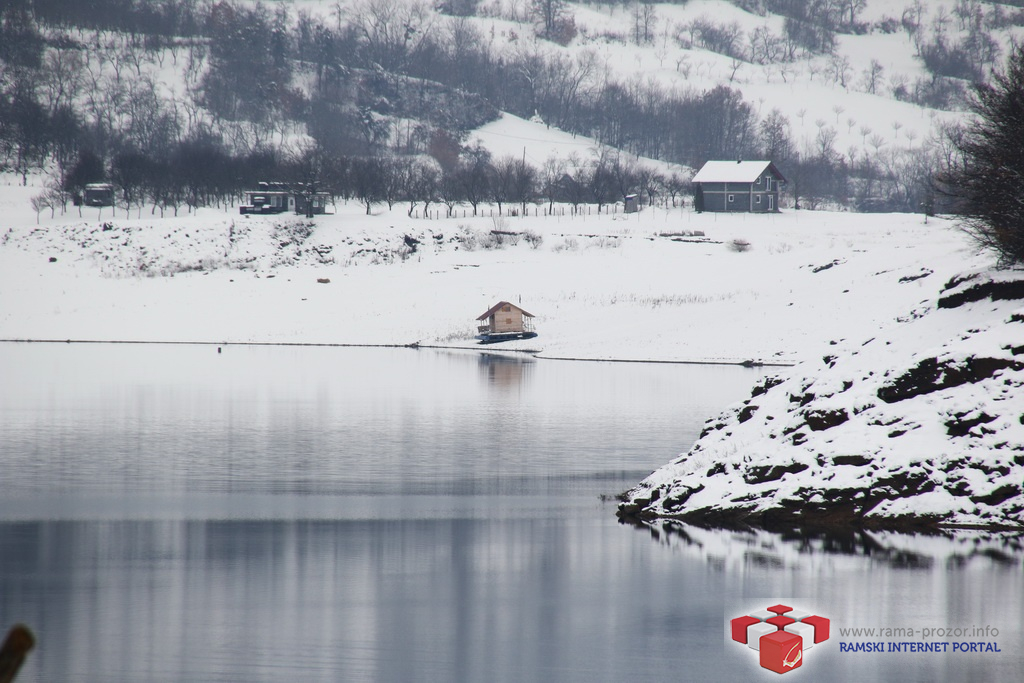 Rama Prozor Info Foto Zima Na Ramskom Jezeru