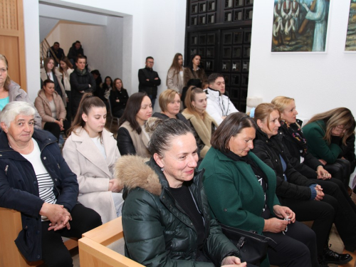 FOTO: Duhovna obnova u župi Rumboci
