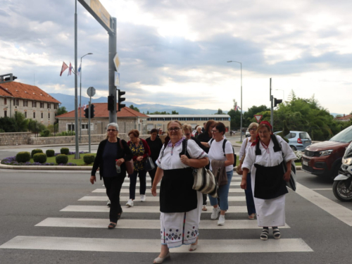 FOTO/VIDEO: Ramci hodočastili Gospi u Sinj