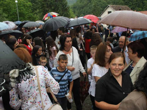 FOTO: Vanjska proslava sv. Ante u župi Gračac