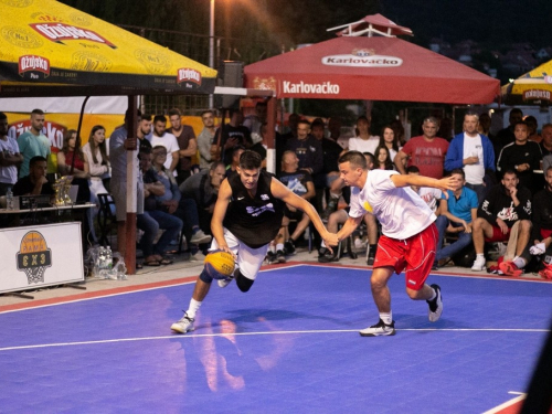 FOTO: Ekipa ''La Pont'' pobjednik 18. Streetball Rama 2020.