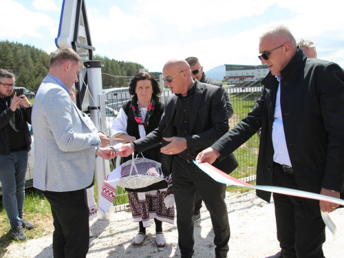 ​FOTO: Na Kupresu otvorena fotonaponska elektrana BAN