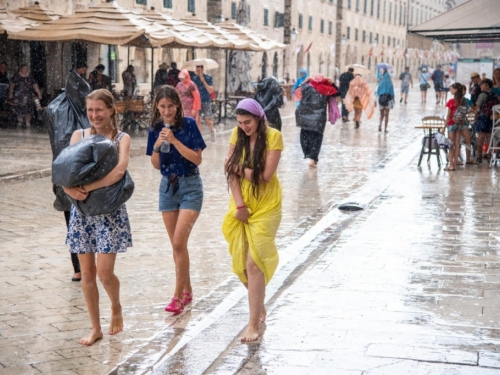 CNN se raspisao o Dubrovniku: ‘Godinama se bune zbog previše turista, a sada strahuju za budućnost‘