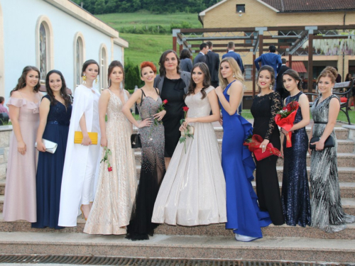 FOTO: Matura 2018. - Defile mladosti na ulicama Prozora