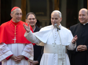 Papa svećenicima: Koristite mozak, a ne umjetnu inteligenciju za sastavljanje propovijedi