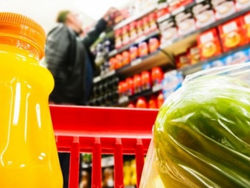 Rusija će zabraniti uvoz hrane iz Ukrajine početkom 2016. godine