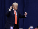 Trump nakon novih napada: Zavalite se i opustite, sve će ispasti dobro
