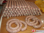 Najbolji recept za domaće kobasice: Okus tradicije koji grije zimu