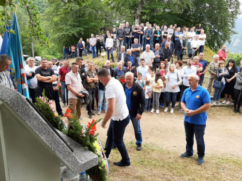 FOTO: Na Pomenu obilježena 27. obljetnica stradanja hrvatskih branitelja