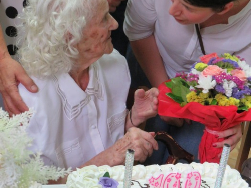 FOTO: Luce, sretan ti 100. rođendan!